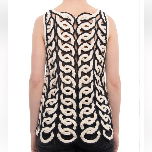 Chloe circular crochet tank top L - Picture 3 of 6